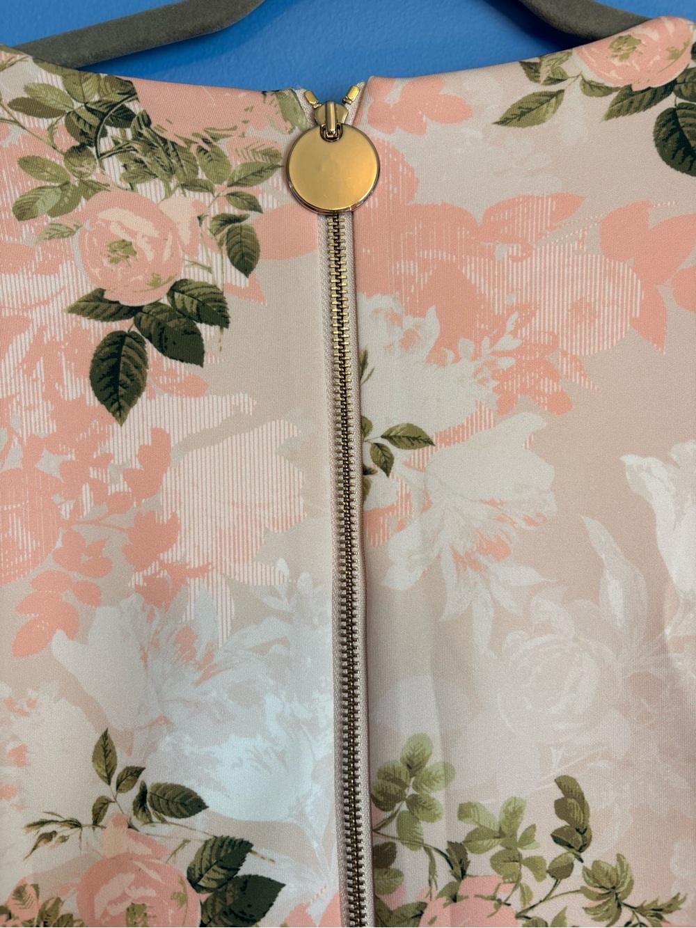 Plus Size Calvin Klein Cream and Pink Floral Midi Dress - 20W - Picture 4 of 4